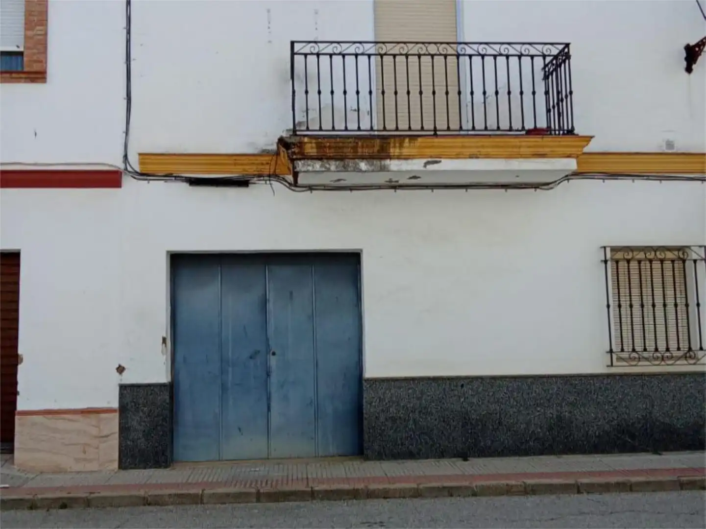 Piso en venta en Calle Virgen de la Luz, 15, Lora del Río Vista exterior de Piso en venta en Lora del Río con Trastero