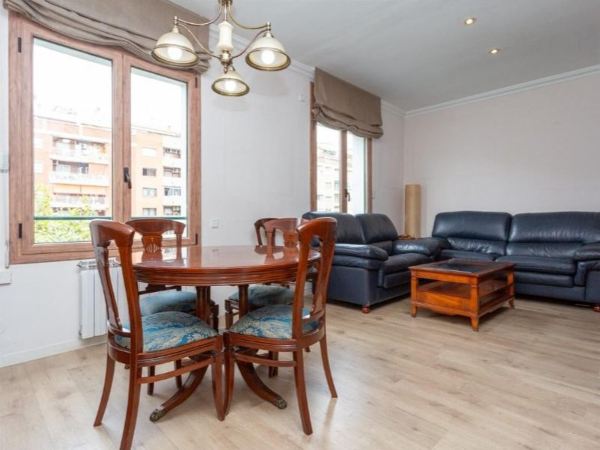 Comedor de Piso en venta en  Barcelona Capital con Aire acondicionado