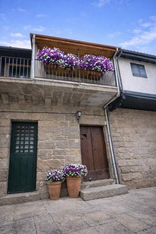 Casa adosada en Venta en Travesía Santiago 1, 2 en Ribadavia