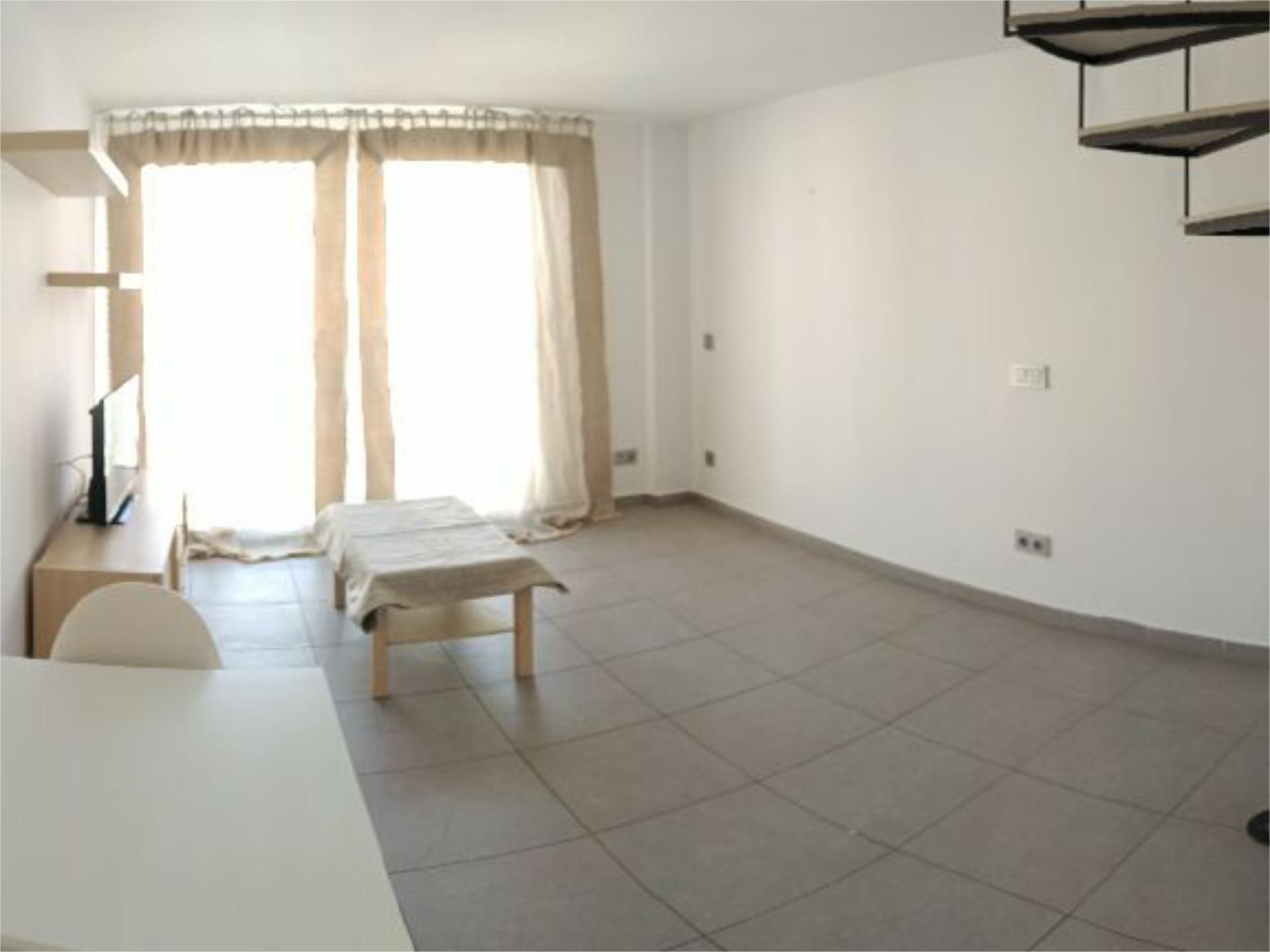 Duplex for sale in Carrer de Llevant, 3, Es Mercadal poble Duplex for sale in Es Mercadal with Air Conditioner, Heating and Terrace