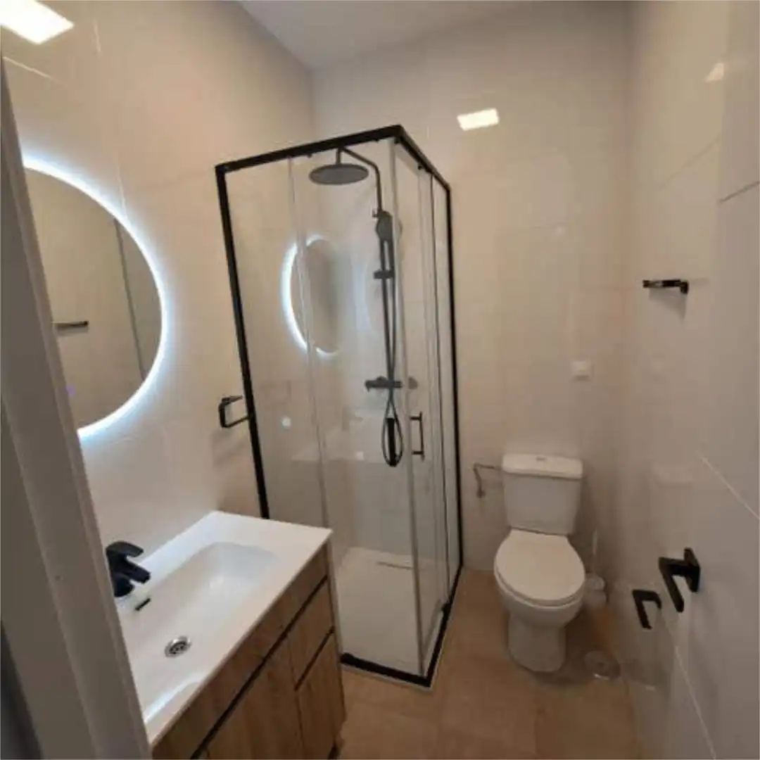 Bany de Apartament en venda en Torrox amb Piscina