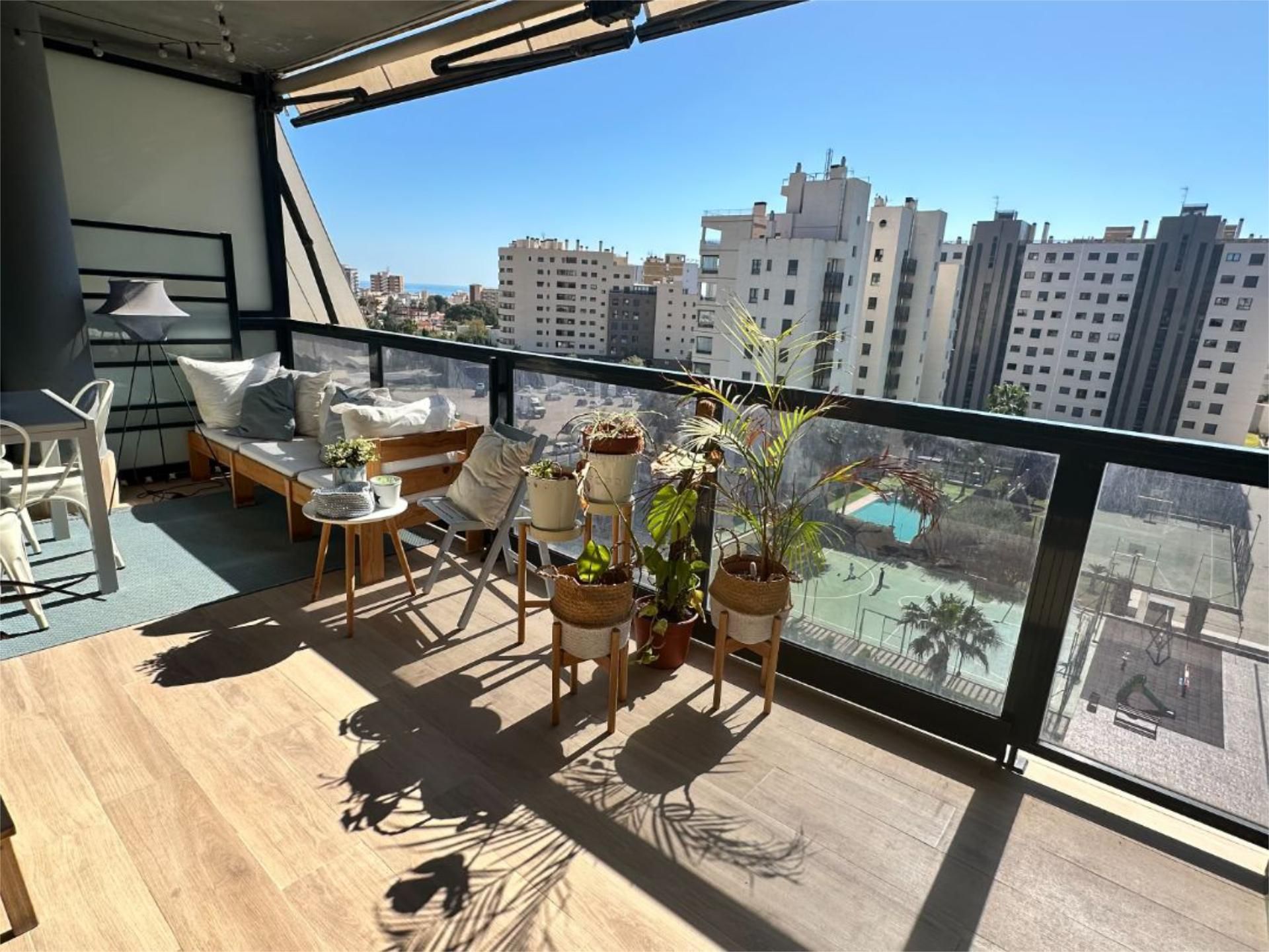 Terrasse von Wohnung zum Verkauf in Alicante / Alacant mit Klimaanlage, Terrasse und Schwimmbad