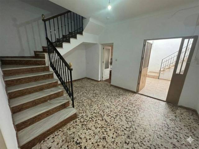 Piso en Venta en Calle Lepanto, 10 en La Lantejuela