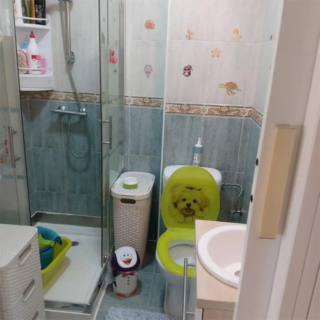 Flat for sale in Calle Manuel Gómez, El Puerto - Romanilla Bathroom of Flat for sale in Roquetas de Mar with Air Conditioner, Heating and Terrace