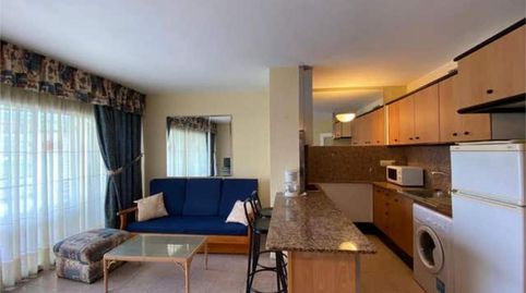 Foto 2 de Apartament en venda a Plaça Europa - Port Aventura, Salou