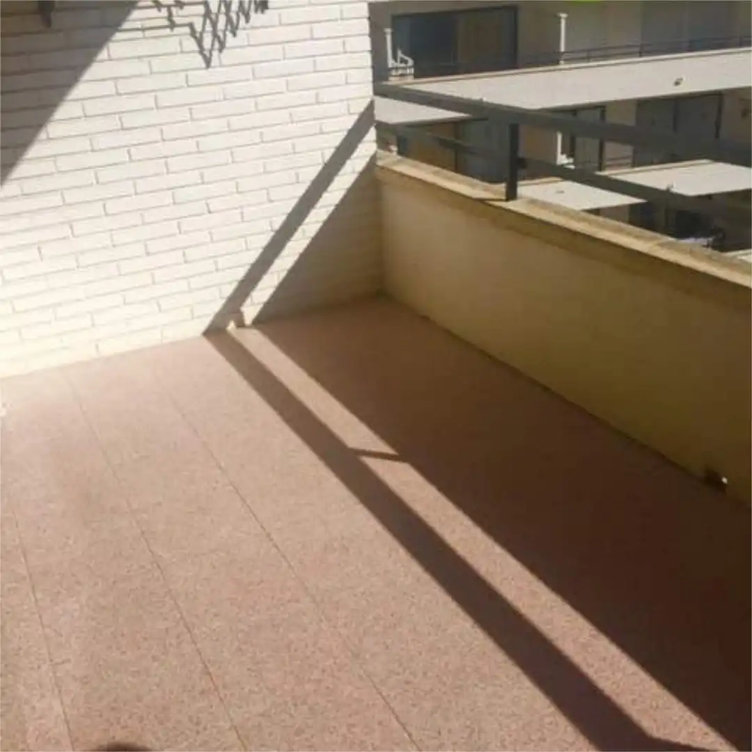 Apartament en venda a Plaça Europa - Port Aventura Terrassa de Apartament en venda en Salou amb Terrassa i Piscina