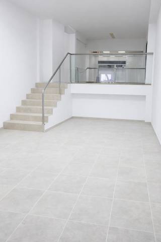 Local comercial en Venta en Calle Montes de Oca, 16 en Perchel Norte