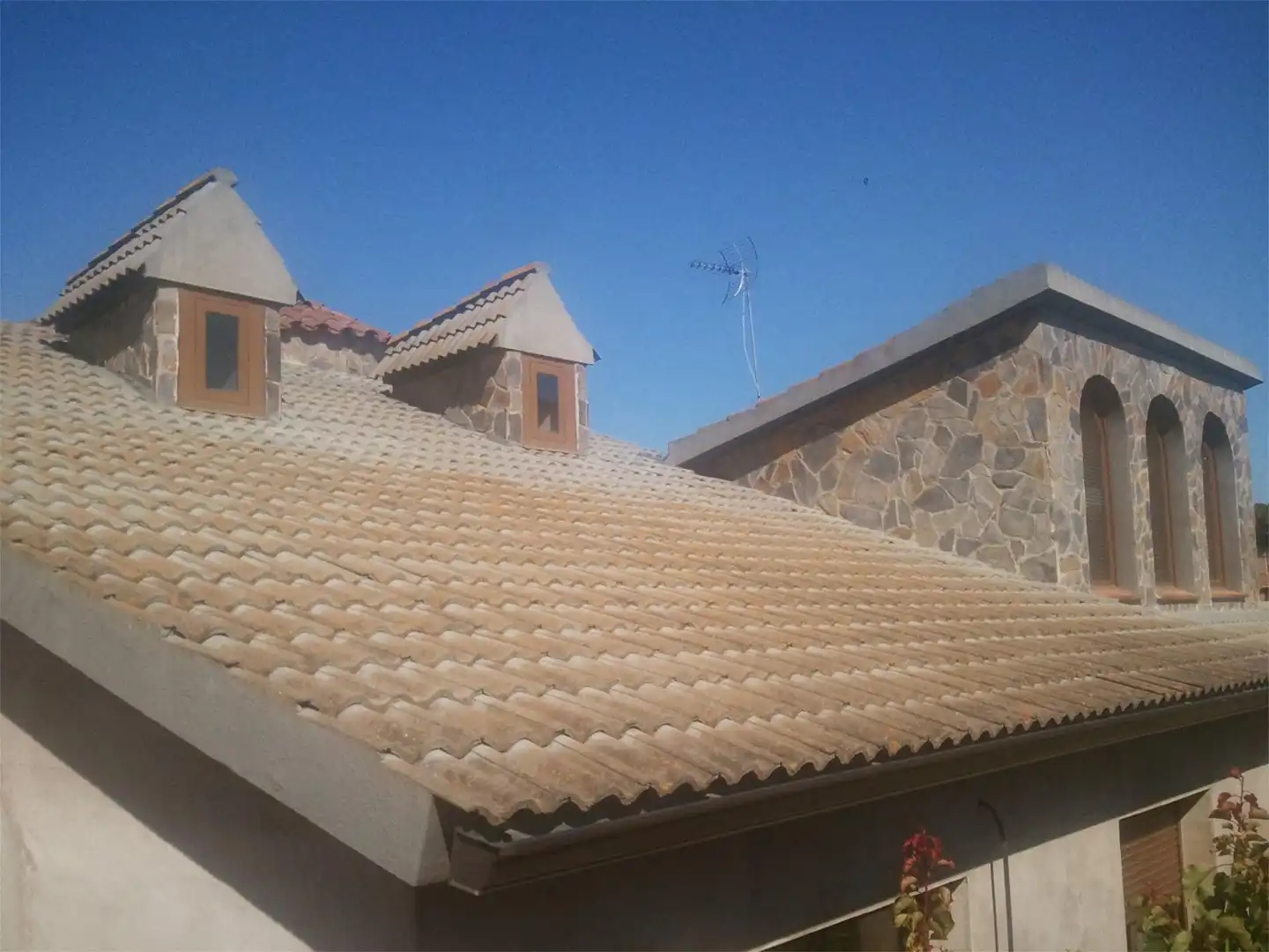 Casa o chalet en venta en Carrer Mas Margarida, 42, Mas Altaba - El Molí Vista exterior de Casa o chalet en venta en Maçanet de la Selva con Aire acondicionado, Terraza y Piscina