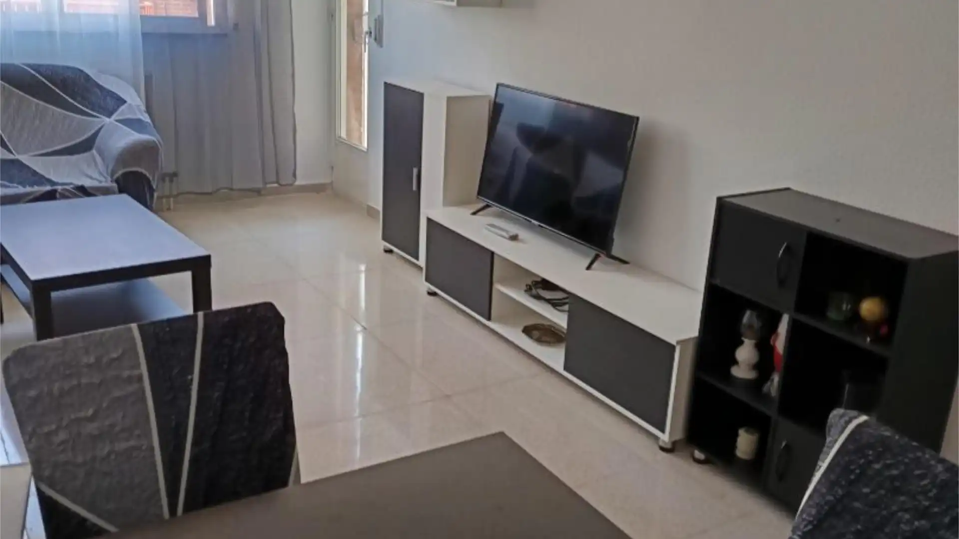 Living room of Flat for share in Salamanca Capital  with Heating and Balcony