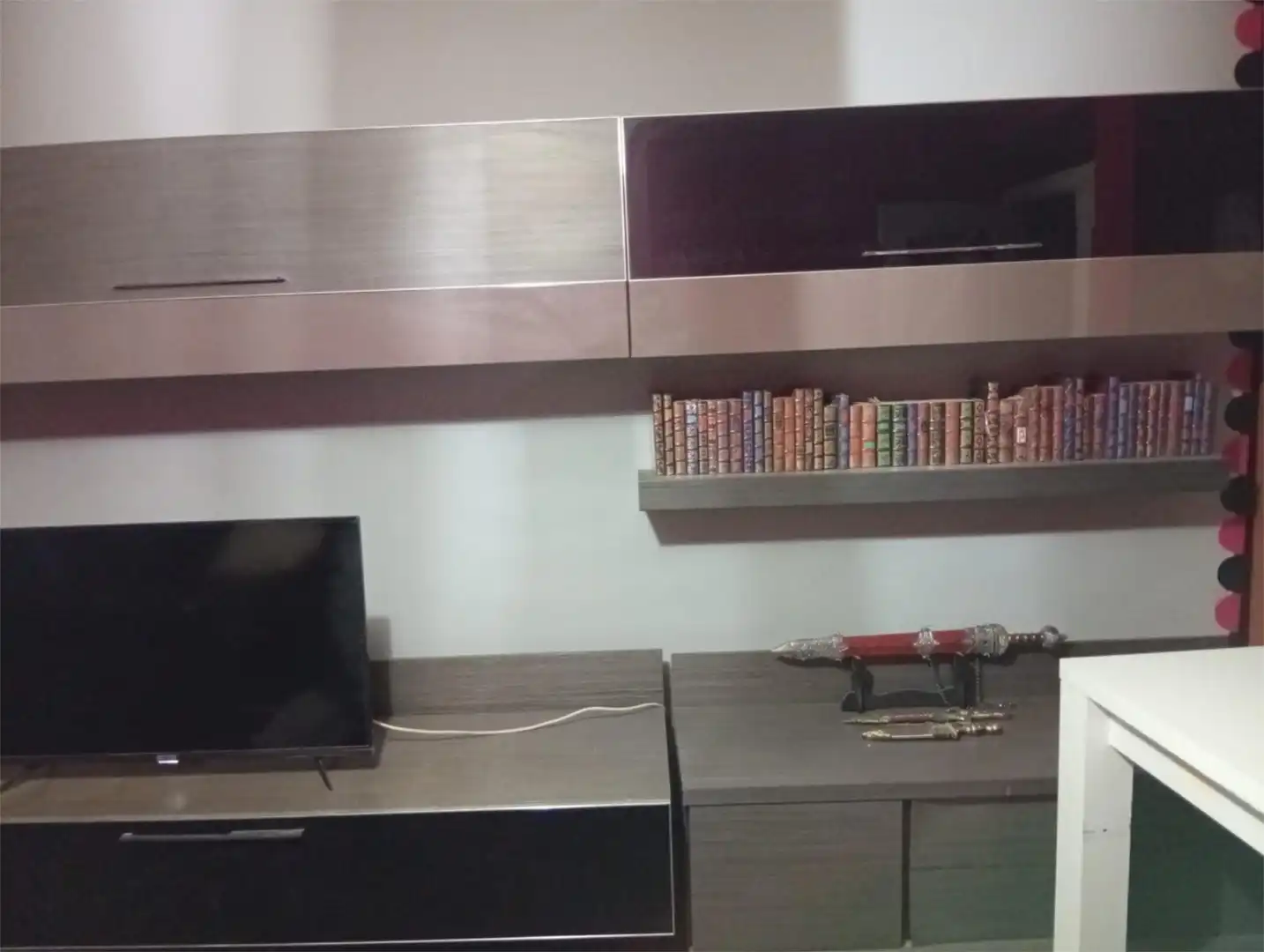 Living room of Flat for share in Fuentes de Ebro  with Air Conditioner, Heating and Furnished