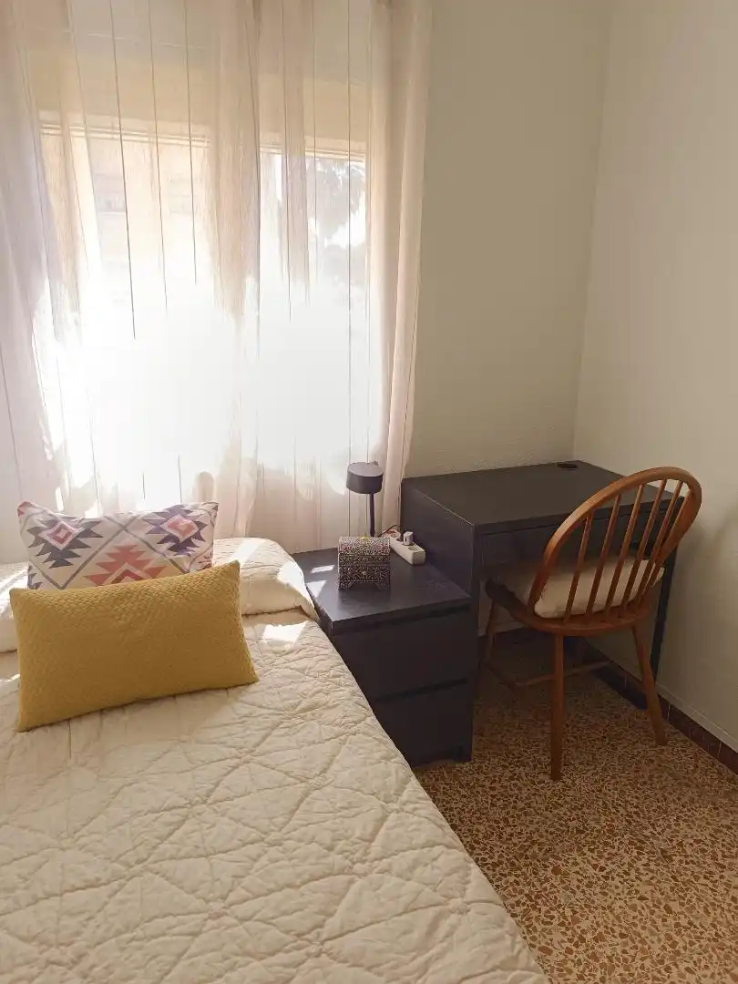 Room in Calle Obispo Bartolomé Espejo, 3, Mangas Verdes - Las Flores - Parque del Sur Bedroom of Flat for share in Málaga with Terrace, Furnished and Washing machine