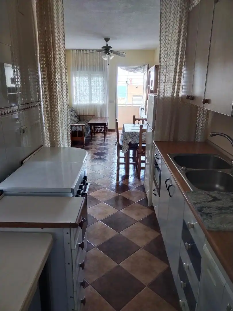 Casa o xalet en venda a Calle Aragón, 30, Panorama - Sierramar Cuina de Casa o xalet en venda en Santa Pola amb Terrassa i Balcó