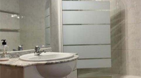 Foto 5 de Casa adosada de alquiler en La Codosera, Badajoz