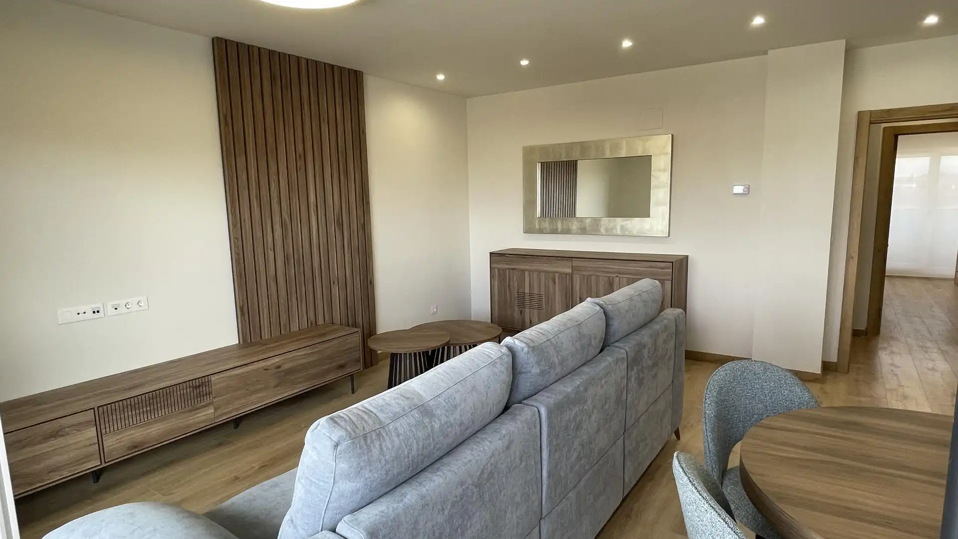 Wohnzimmer von Wohnung zur Miete in Burgos Capital mit Heizung, Parkett und Terrasse