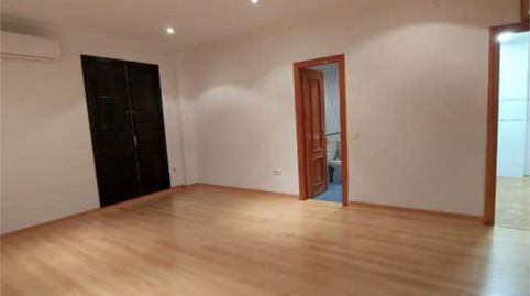 Foto 3 de Piso de alquiler en Santa Catalina, Sevilla Capital