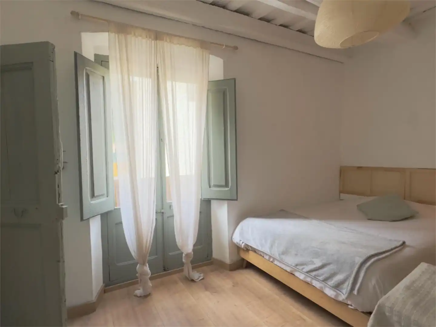 Casa adosada en venda a Passeig del Firal, 3, Amer Dormitori de Casa adosada en venda en Amer
