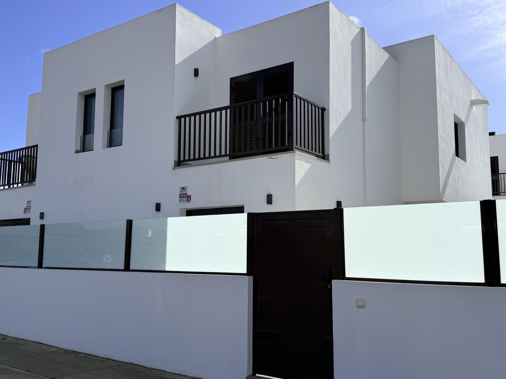 Dúplex en venda a Calle el Rincón, Yaiza pueblo Vista exterior de Dúplex en venda en Yaiza amb Aire condicionat, Terrassa i Traster