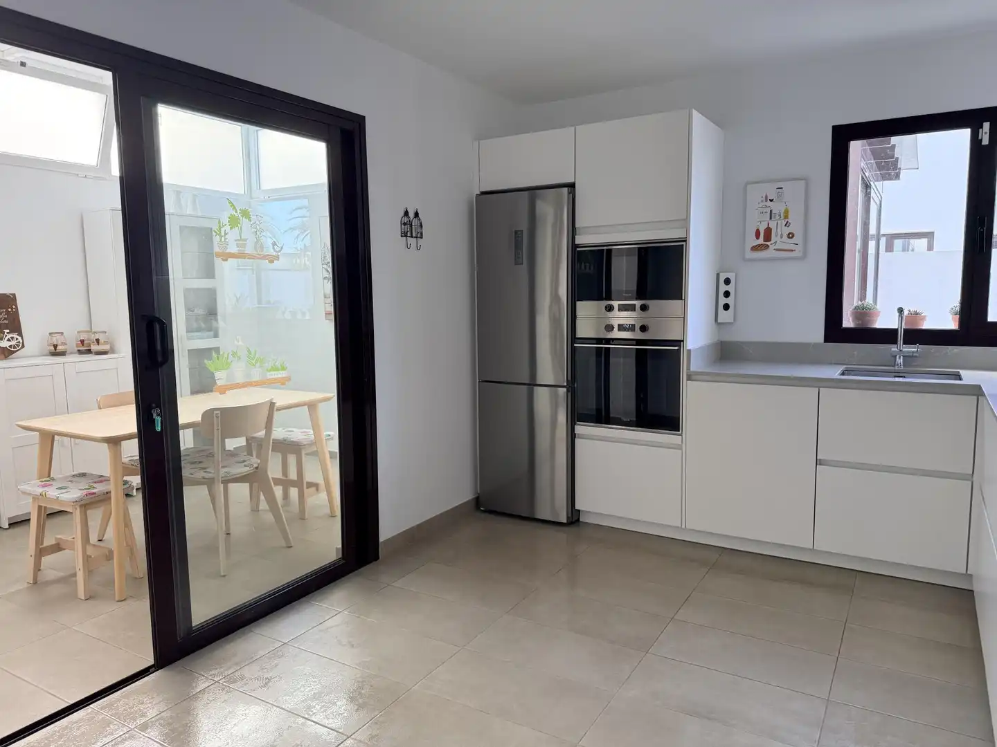 Cocina de Dúplex en venta en Yaiza con Aire acondicionado, Terraza y Trastero