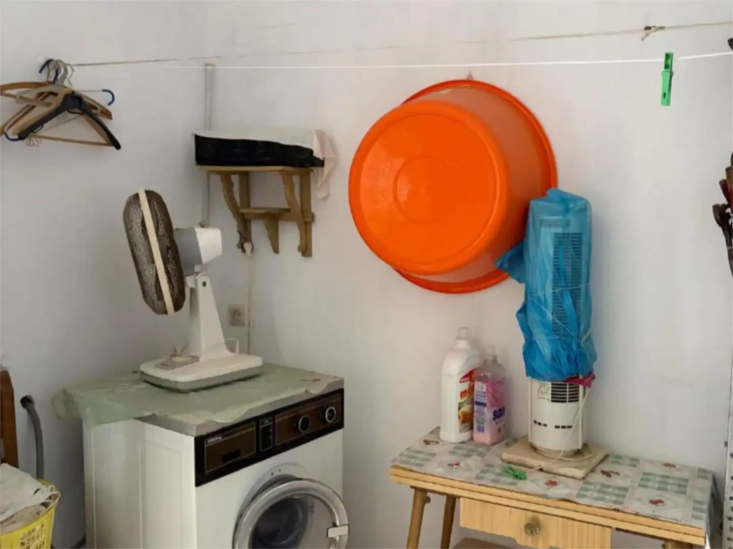 Baño de Casa adosada en venta en Luque con Calefacción, Trastero y Amueblado