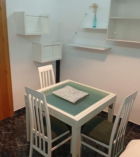 Foto 2 de Pis de lloguer a Calle Navegante Juan Fernández, 18, La Flota,  Murcia Capital