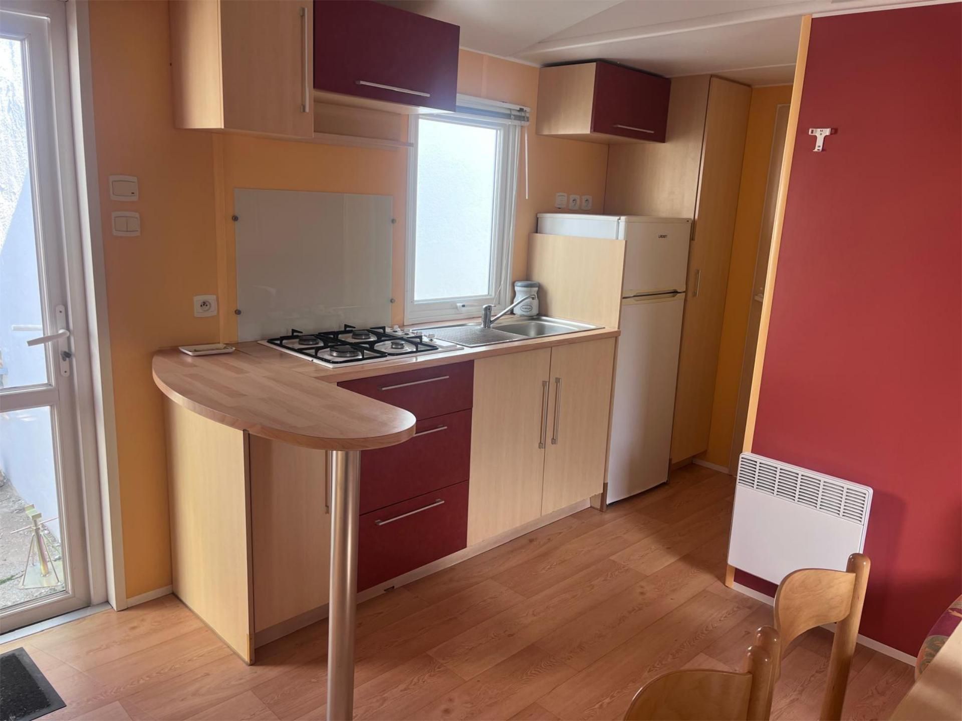 Kitchen of Flat for rent in Valdeolmos-Alalpardo  with Air Conditioner, Heating and Parquet flooring