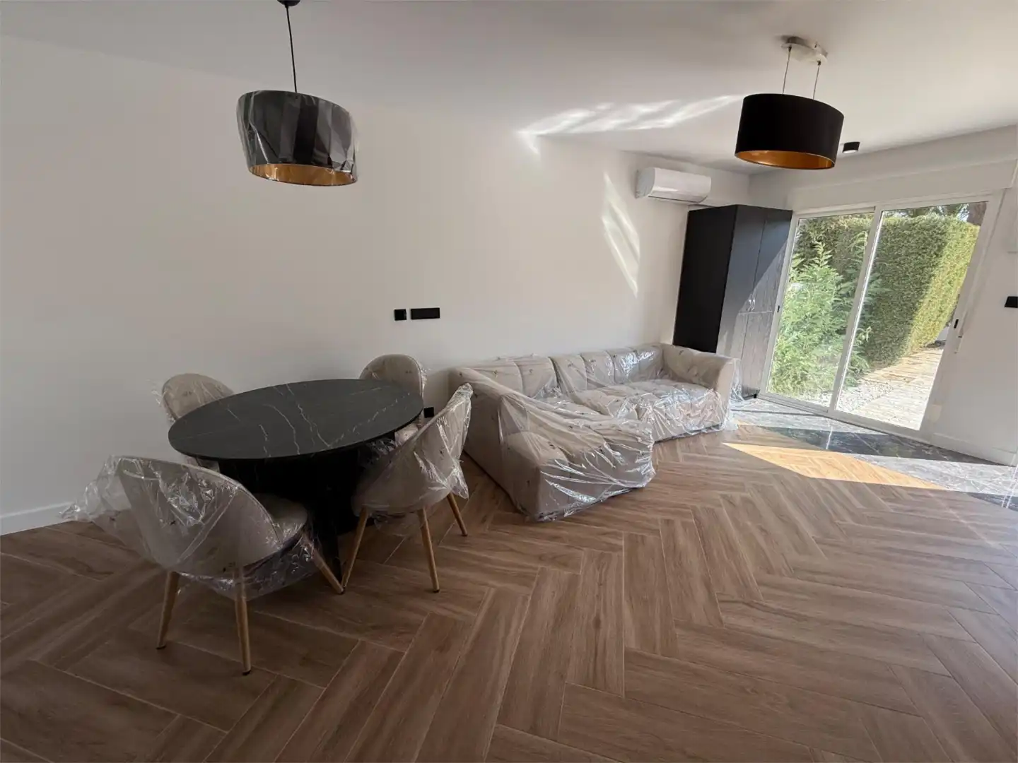 Casa o chalet en venta en Carrer Serra del Montgó, 11, San Rafael - Nucia Park Sala de estar de Casa o chalet en venta en La Nucia con Aire acondicionado, Terraza y Piscina