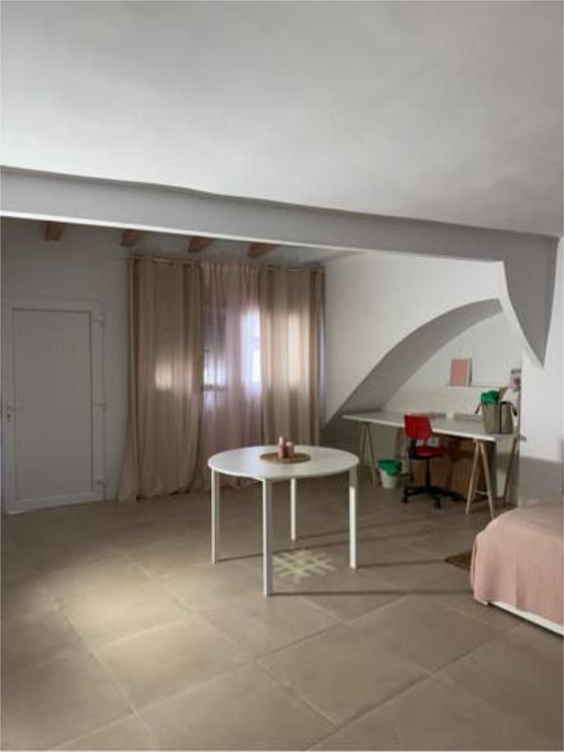 Dormitori de Estudi de lloguer en Torrent amb Calefacció, Terrassa i Moblat