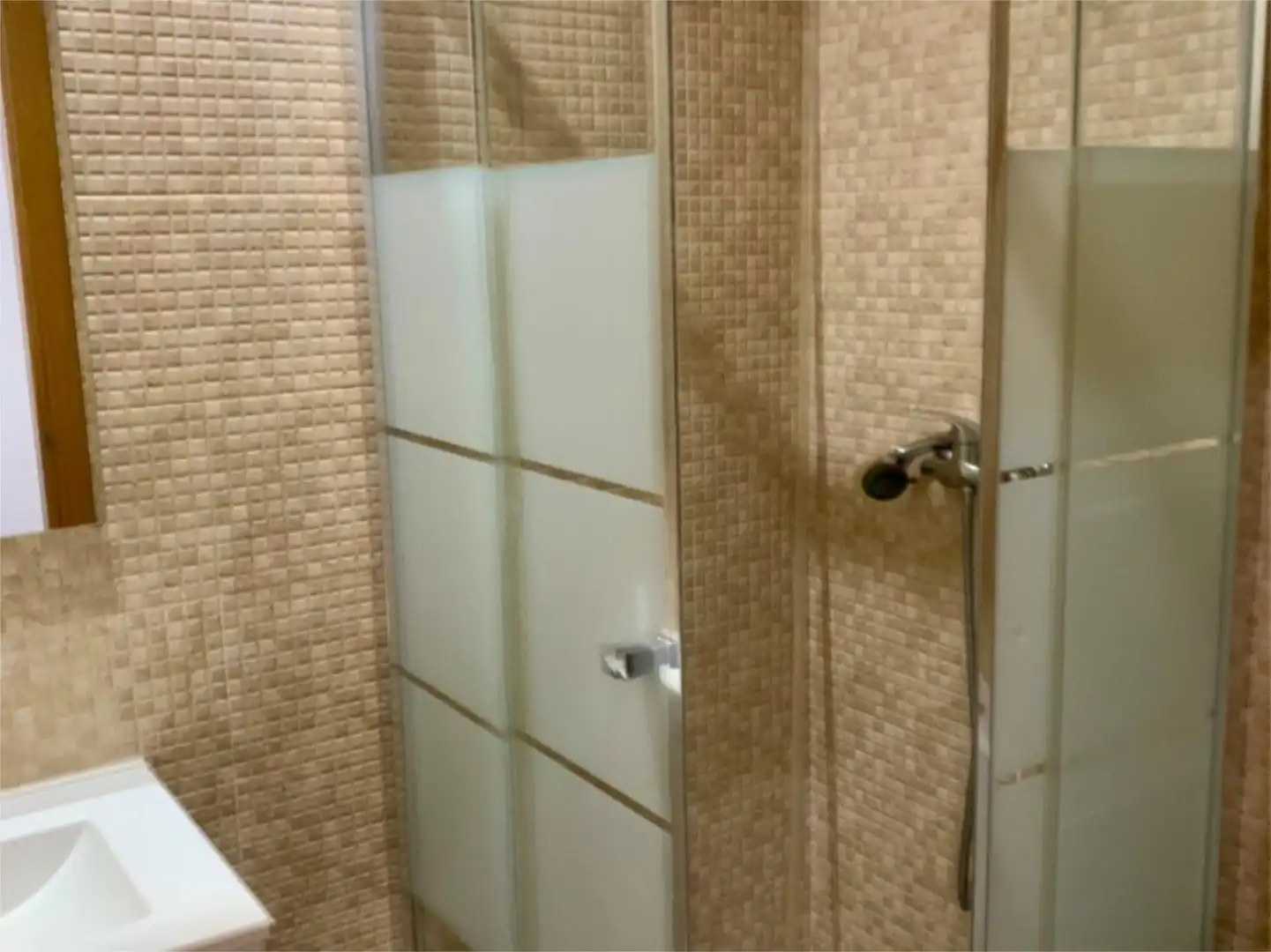 Flat for sale in Calle Granada, 27, Pozuelo de Calatrava Bathroom of Flat for sale in Pozuelo de Calatrava with Air Conditioner, Heating and Private garden