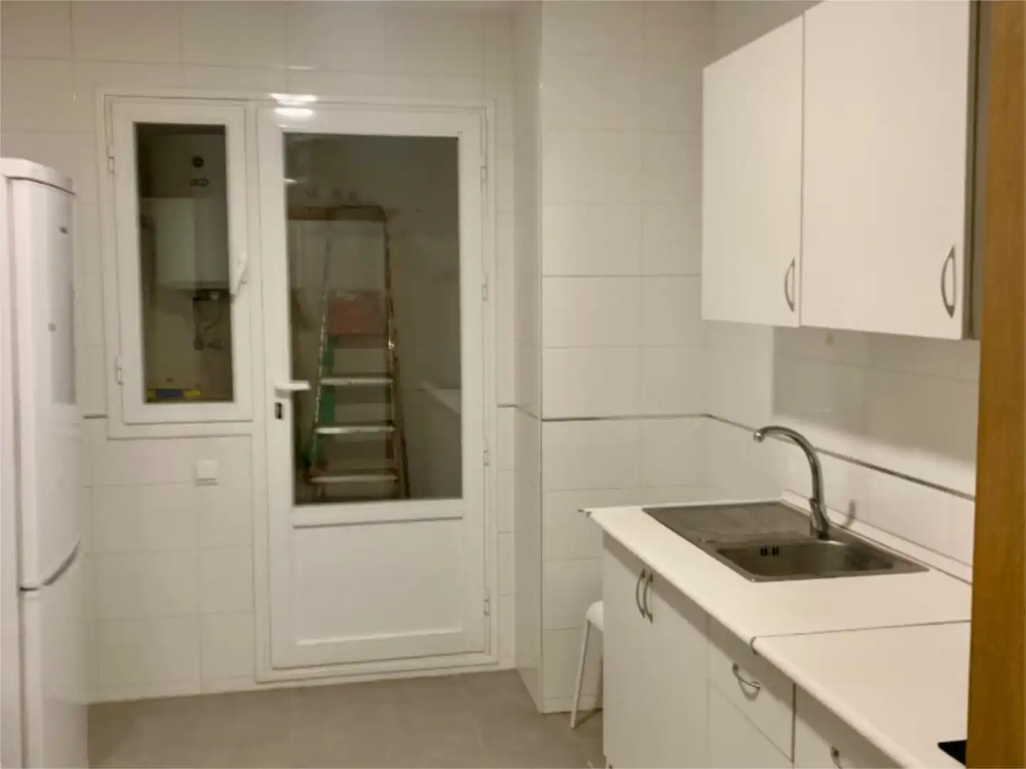 Flat for sale in Calle Granada, 27, Pozuelo de Calatrava Kitchen of Flat for sale in Pozuelo de Calatrava with Air Conditioner, Heating and Private garden