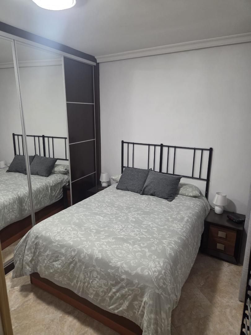 Flat for rent in Calle Joan Miró, 15, PAU 2-600