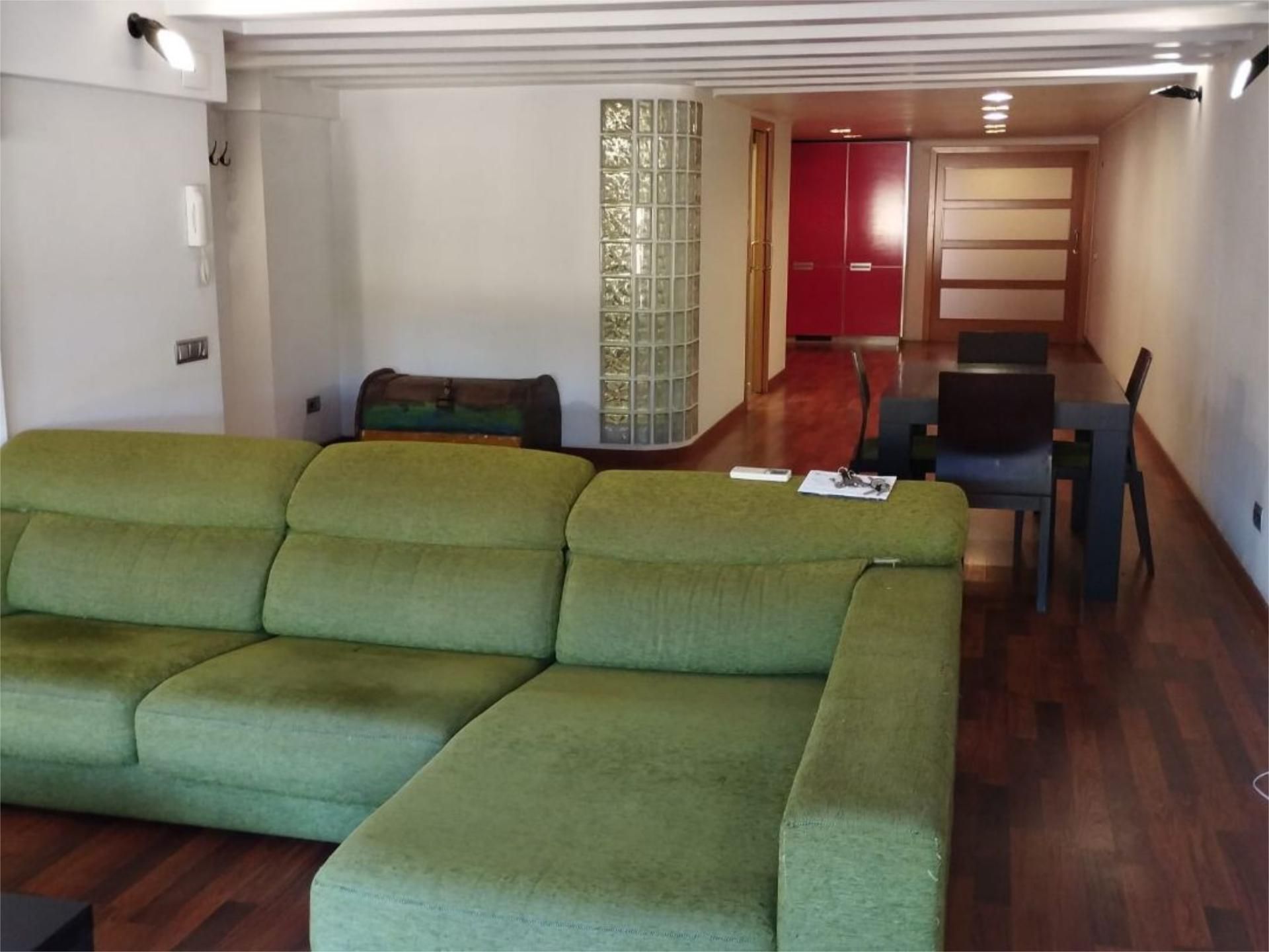 Sala d'estar de Loft en venda en Badalona amb Aire condicionat, Calefacció i Parquet