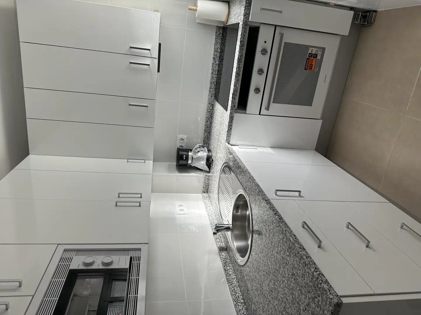 Room in Avenida las Leandras, 6, Juan XXIII - Rochelambert