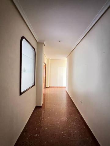 Piso en Alquiler en Calle Juan Valera, 1 en Cabra