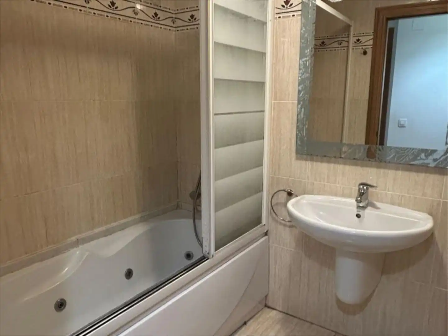 Flat for sale in Camí D'onda, 4, Camino de Onda - Salesianos Bathroom of Flat for sale in Burriana / Borriana with Balcony