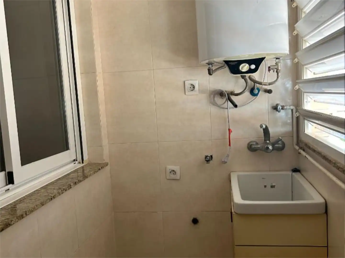 Flat for sale in Camí D'onda, 4, Camino de Onda - Salesianos Bathroom of Flat for sale in Burriana / Borriana with Balcony