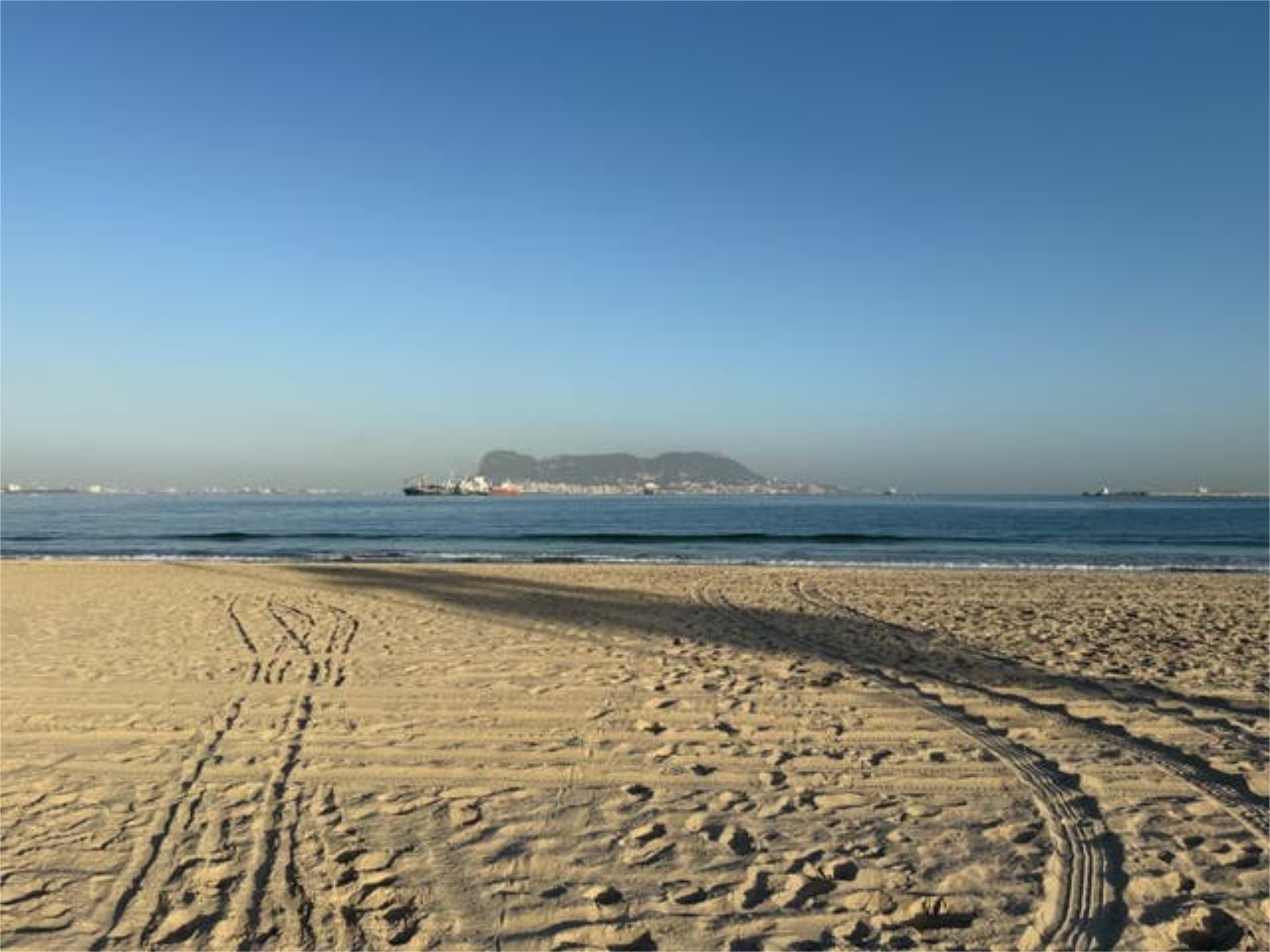 Vista exterior de Casa o xalet de lloguer en Algeciras amb Terrassa, Moblat i Es permeten mascotes