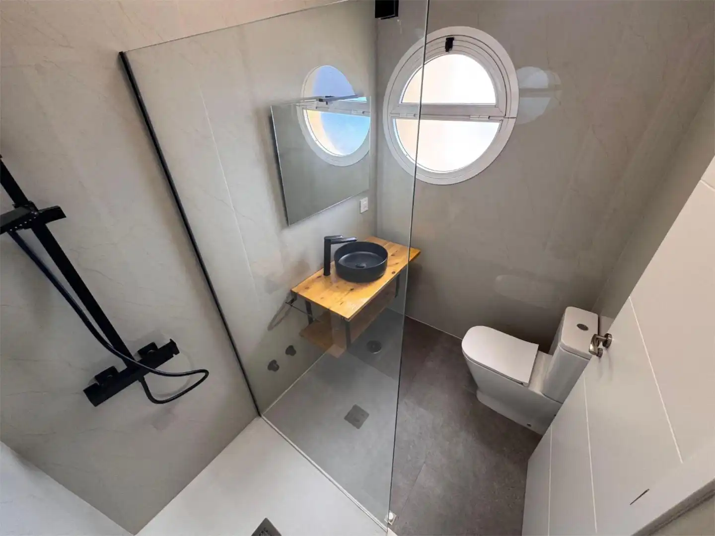 Bathroom of Detached homes for sale in El Rosario  with Terrace and Balcony