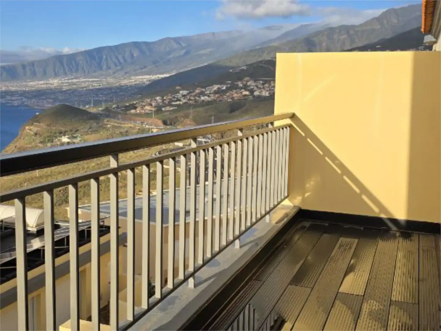 Terrasse von Einfamilien-Reihenhaus zum Verkauf in El Rosario mit Terrasse und Balkon