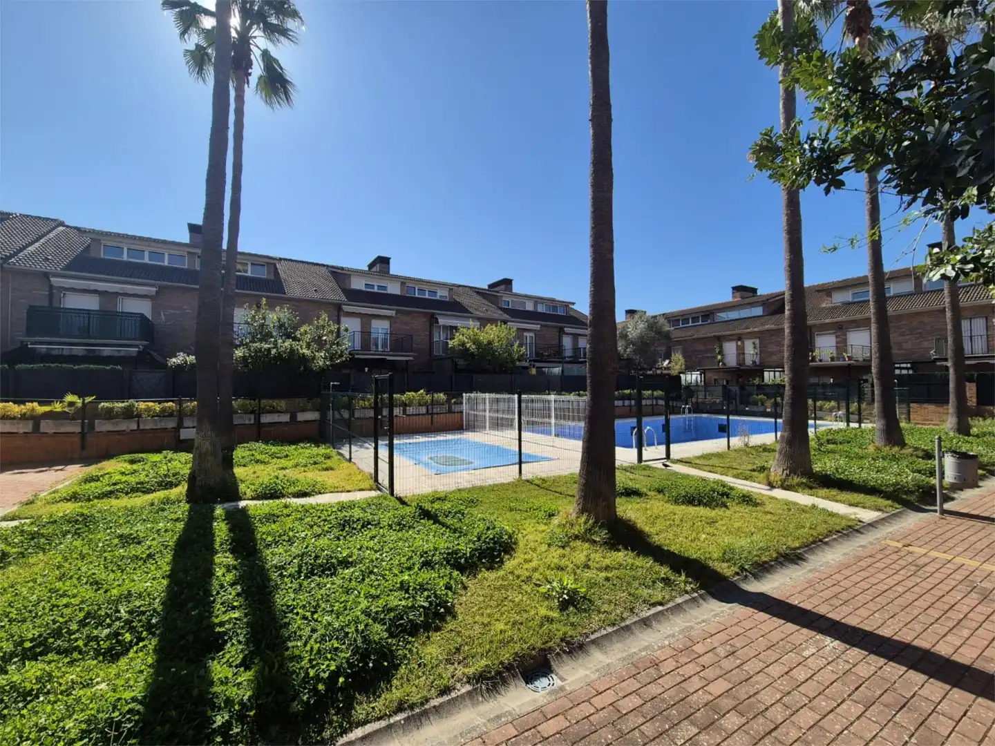 Casa o xalet en venda a Calle Miguel Gómez Aguado, 19, Valdepasillas - La Paz - Huerta Rosales Piscina de Casa o xalet en venda en Badajoz amb Aire condicionat, Calefacció i Balcó