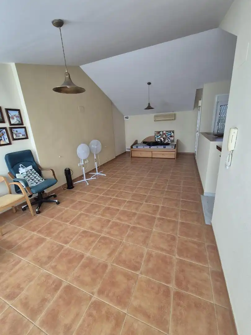 Casa o xalet en venda a Calle Miguel Gómez Aguado, 19, Valdepasillas - La Paz - Huerta Rosales Casa o xalet en venda en Badajoz amb Aire condicionat, Calefacció i Balcó