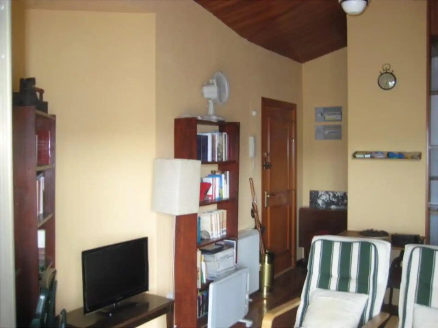 Piso en venta en Avenida Coimbra, 5, Los Ángeles de San Rafael Sala de estar de Piso en venta en El Espinar con Calefacción, Parquet y Terraza