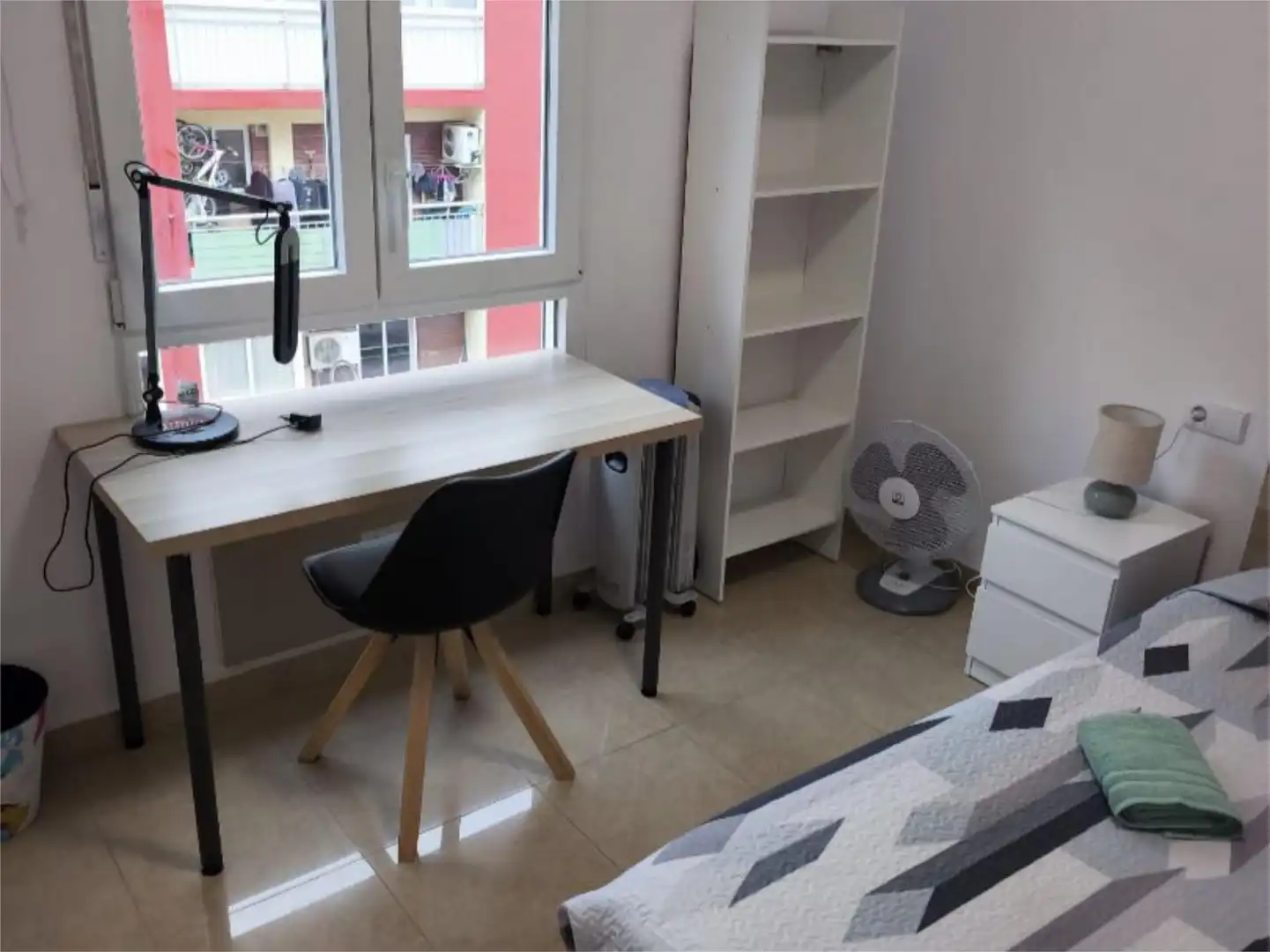 Habitación en Carrer de Luz Casanova, 16, Sant Antoni Habitación de Piso para compartir en Valencia con Calefacción, Terraza y Amueblado