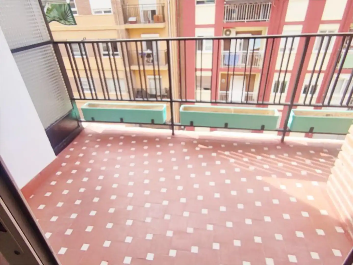 Habitación en Carrer de Luz Casanova, 16, Sant Antoni Terraza de Piso para compartir en Valencia con Calefacción, Terraza y Amueblado