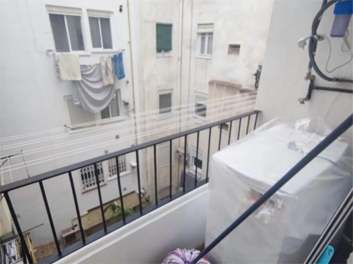 Habitación en Carrer de Luz Casanova, 16, Sant Antoni Terraza de Piso para compartir en Valencia con Calefacción, Terraza y Amueblado