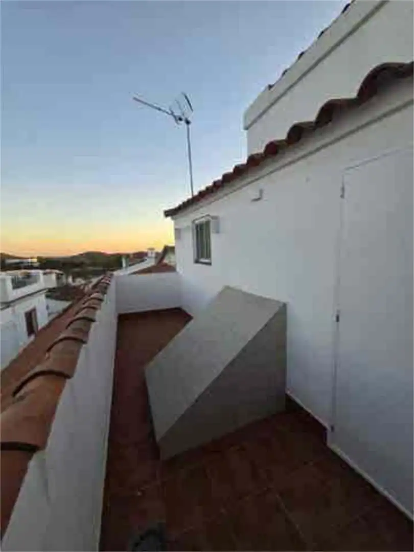 Vista exterior de Casa o xalet en venda en Constantina amb Terrassa