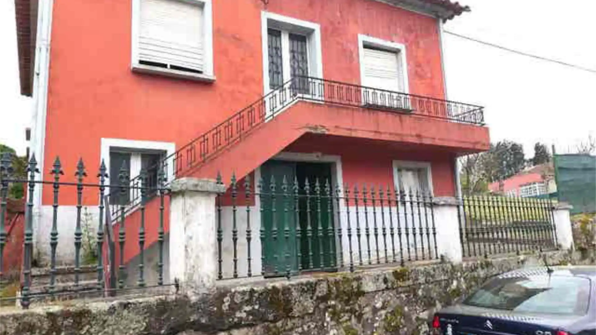 Vista exterior de Casa o chalet en venta en Vilagarcía de Arousa con Jardín privado y Trastero