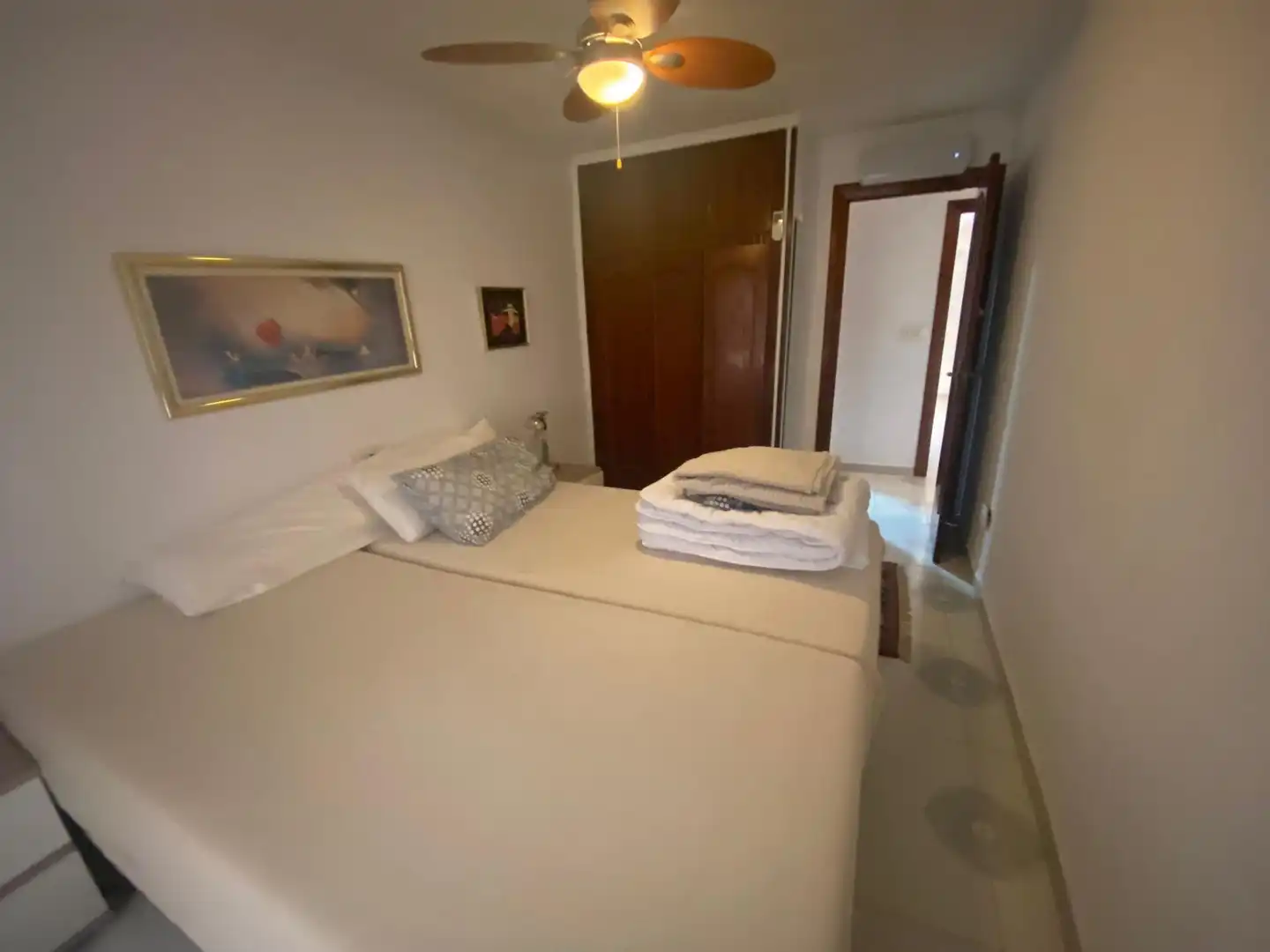 Apartments for rent in Avenida Doctor Gregorio Marañón, 39, El Acequión Bedroom of Apartments for rent in Torrevieja with Air Conditioner, Heating and Terrace