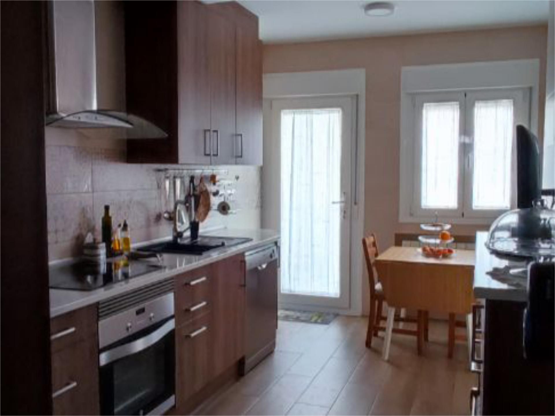 Casa adosada de lloguer a Calle Real, 17, Corral de Almaguer