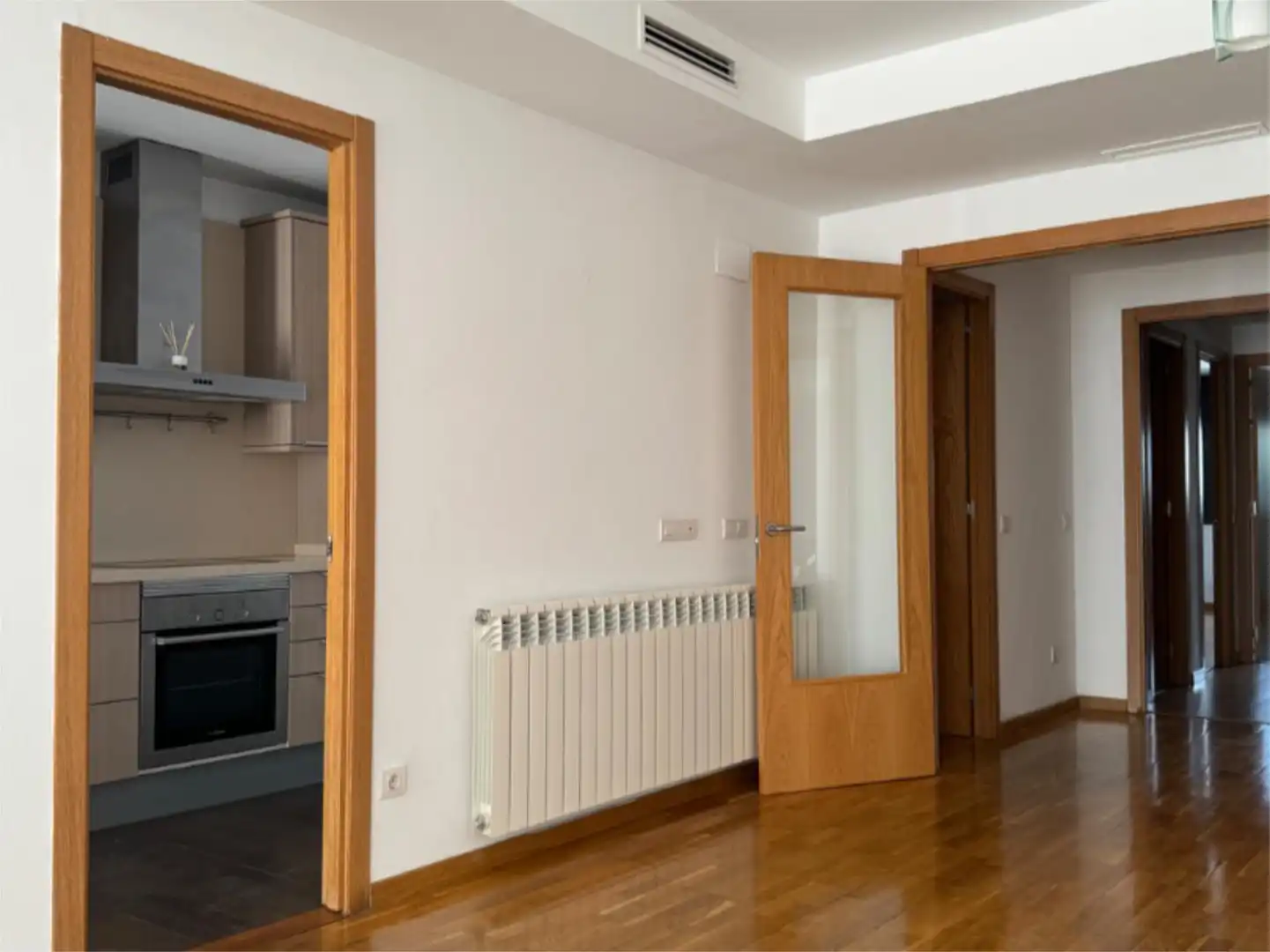Piso en venta en Carrer Tamarit, 64, Centre Piso en venta en Ripollet con Aire acondicionado y Piscina