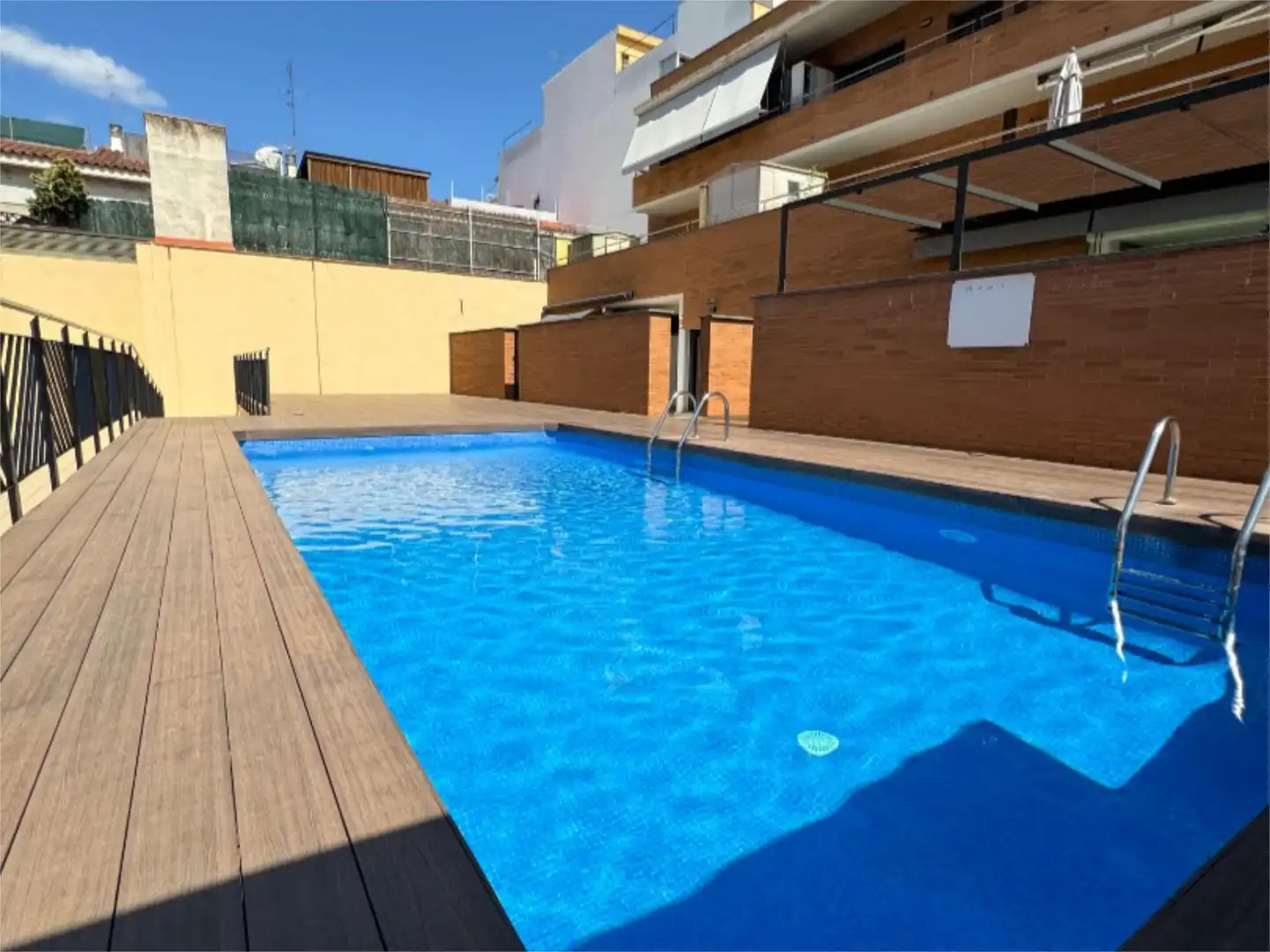 Piso en venta en Carrer Tamarit, 64, Centre Piscina de Piso en venta en Ripollet con Aire acondicionado y Piscina